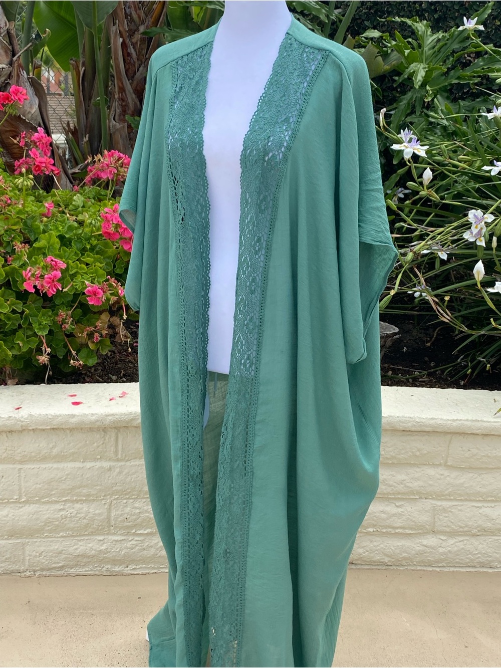 Seafoam Green Lace-Trim Duster Kimono